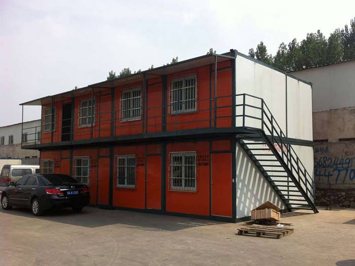 ���С�ס�˼��b�䡱�Ƅӷ�̽�� ���ÿ��6Ԫ(�D)